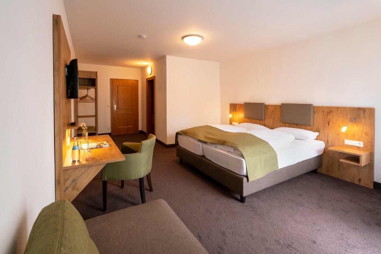 Hotel Krone Nellingen 外观 照片